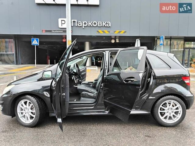 Черный Мерседес Б-класс, объемом двигателя 1.7 л и пробегом 117 тыс. км за 7490 $, фото 10 на Automoto.ua