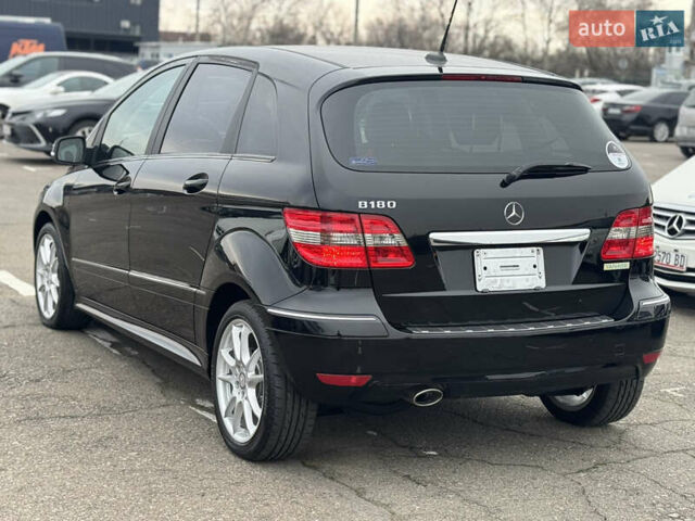 Чорний Мерседес Б-клас, об'ємом двигуна 1.7 л та пробігом 41 тис. км за 8800 $, фото 1 на Automoto.ua
