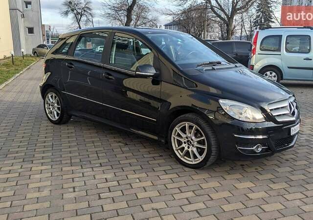 Чорний Мерседес Б-клас, об'ємом двигуна 1.7 л та пробігом 249 тис. км за 8500 $, фото 4 на Automoto.ua