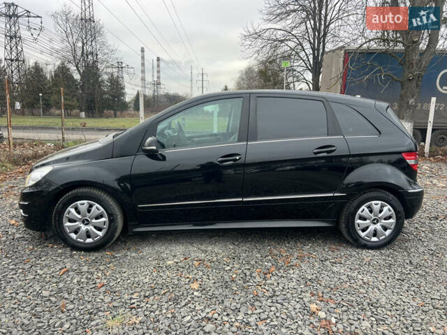 Чорний Мерседес Б-клас, об'ємом двигуна 1.7 л та пробігом 210 тис. км за 8200 $, фото 20 на Automoto.ua