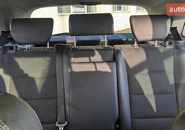 Чорний Мерседес Б-клас, об'ємом двигуна 1.7 л та пробігом 249 тис. км за 8500 $, фото 17 на Automoto.ua