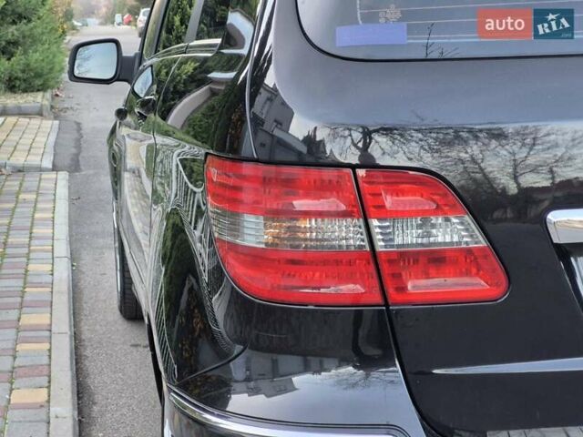 Черный Мерседес Б-класс, объемом двигателя 1.8 л и пробегом 70 тыс. км за 7999 $, фото 14 на Automoto.ua