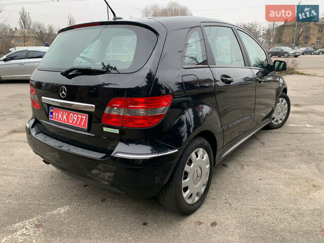 Черный Мерседес Б-класс, объемом двигателя 1.7 л и пробегом 76 тыс. км за 8600 $, фото 14 на Automoto.ua