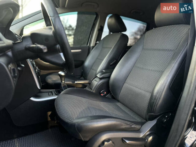 Черный Мерседес Б-класс, объемом двигателя 1.5 л и пробегом 222 тыс. км за 8200 $, фото 27 на Automoto.ua