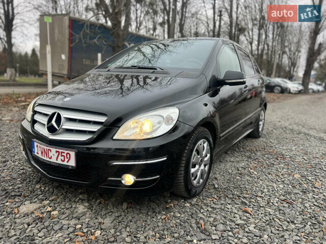 Черный Мерседес Б-класс, объемом двигателя 1.7 л и пробегом 215 тыс. км за 8200 $, фото 2 на Automoto.ua