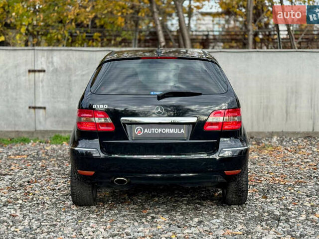 Мерседес Б-класс 2010 в Киеве на Automoto.ua Черный Мерседес Б-класс, объемом двигателя 1.7 л и пробегом 85 тыс. км за 9190 $, фото 7 на Automoto.ua