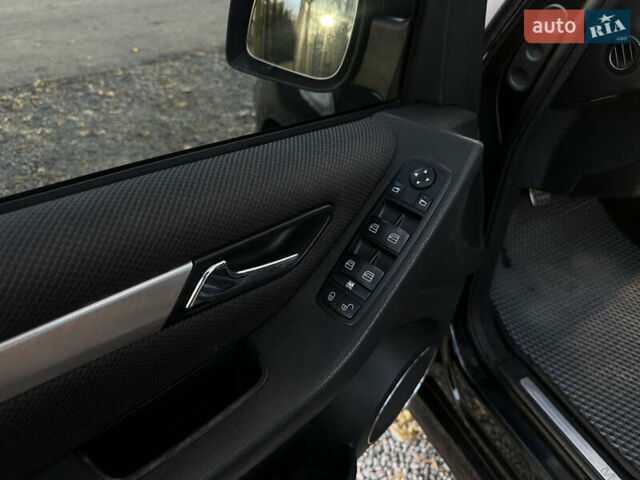 Черный Мерседес Б-класс, объемом двигателя 1.5 л и пробегом 222 тыс. км за 8200 $, фото 23 на Automoto.ua