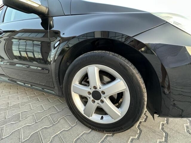 Чорний Мерседес Б-клас, об'ємом двигуна 1.7 л та пробігом 3 тис. км за 8000 $, фото 6 на Automoto.ua