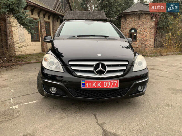 Черный Мерседес Б-класс, объемом двигателя 1.7 л и пробегом 76 тыс. км за 8600 $, фото 1 на Automoto.ua