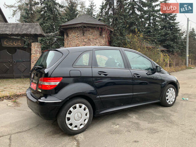 Черный Мерседес Б-класс, объемом двигателя 1.7 л и пробегом 76 тыс. км за 8600 $, фото 8 на Automoto.ua