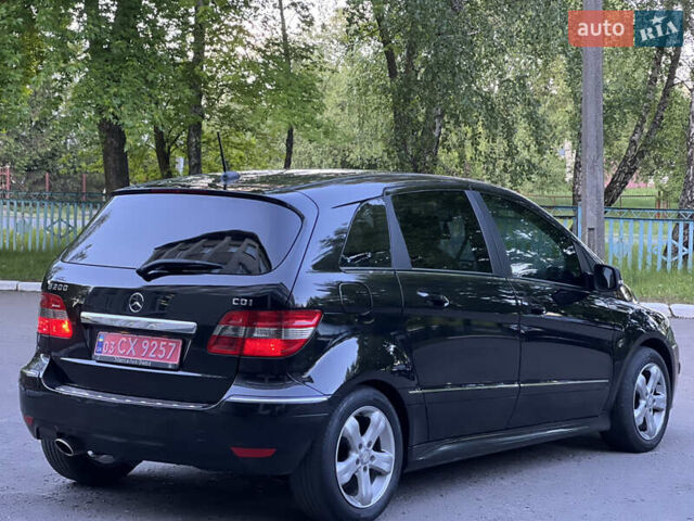 Чорний Мерседес Б-клас, об'ємом двигуна 2 л та пробігом 238 тис. км за 7950 $, фото 12 на Automoto.ua