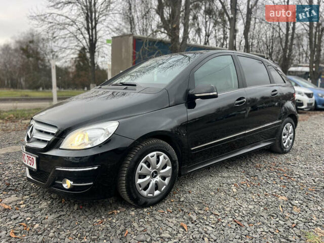 Черный Мерседес Б-класс, объемом двигателя 1.7 л и пробегом 215 тыс. км за 8200 $, фото 8 на Automoto.ua
