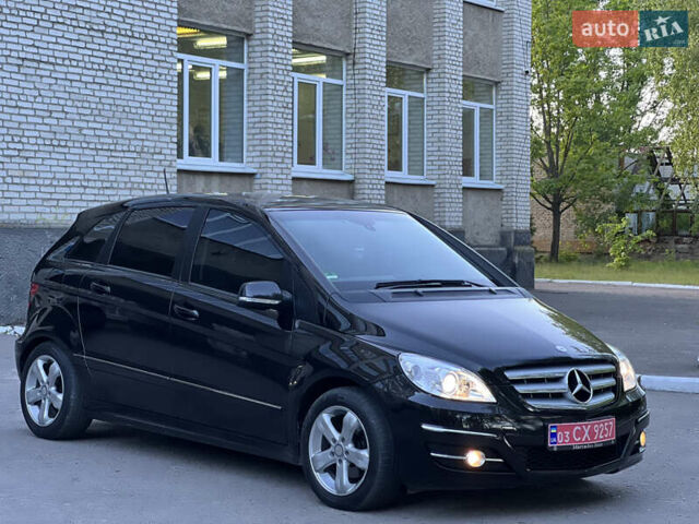 Чорний Мерседес Б-клас, об'ємом двигуна 2 л та пробігом 238 тис. км за 7950 $, фото 16 на Automoto.ua