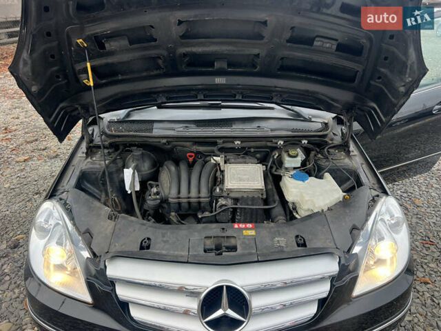 Черный Мерседес Б-класс, объемом двигателя 1.7 л и пробегом 215 тыс. км за 8200 $, фото 39 на Automoto.ua