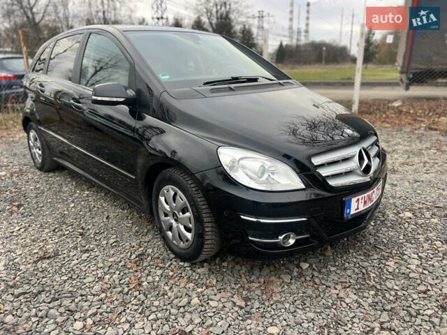 Черный Мерседес Б-класс, объемом двигателя 1.7 л и пробегом 215 тыс. км за 8200 $, фото 23 на Automoto.ua