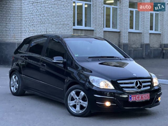 Чорний Мерседес Б-клас, об'ємом двигуна 2 л та пробігом 238 тис. км за 7950 $, фото 2 на Automoto.ua
