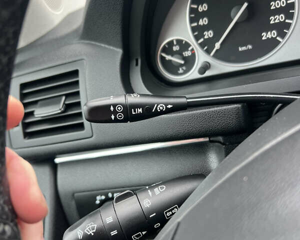 Чорний Мерседес Б-клас, об'ємом двигуна 1.7 л та пробігом 210 тис. км за 8200 $, фото 33 на Automoto.ua