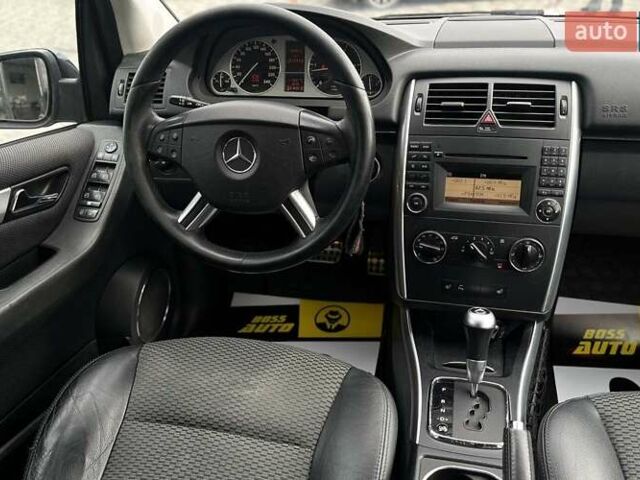 Мерседес Б-класс 2010 в Мукачеве на Automoto.ua Черный Мерседес Б-класс, объемом двигателя 1.99 л и пробегом 257 тыс. км за 9200 $, фото 21 на Automoto.ua