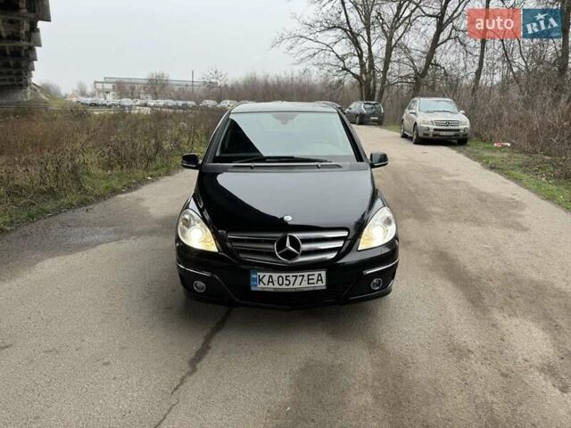 Чорний Мерседес Б-клас, об'ємом двигуна 1.7 л та пробігом 76 тис. км за 7599 $, фото 1 на Automoto.ua