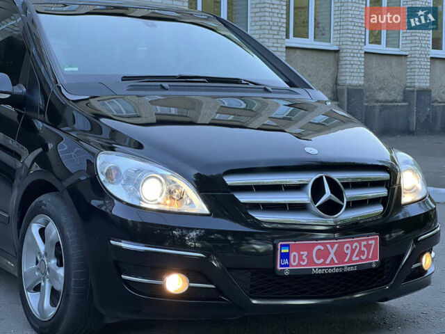 Чорний Мерседес Б-клас, об'ємом двигуна 2 л та пробігом 238 тис. км за 7950 $, фото 18 на Automoto.ua