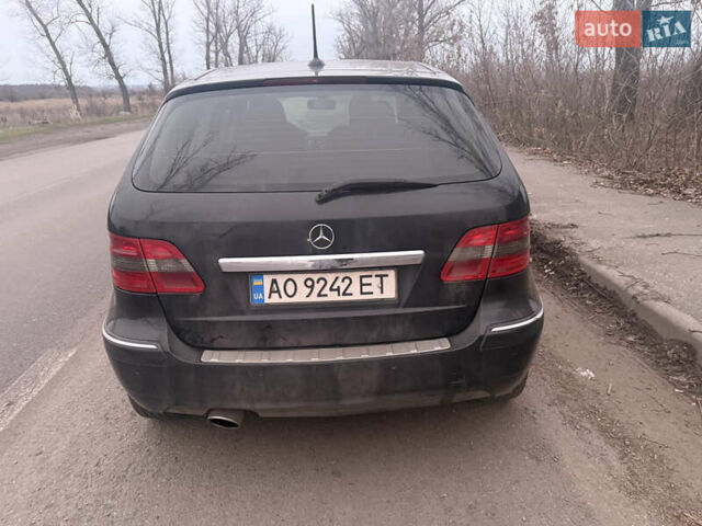 Чорний Мерседес Б-клас, об'ємом двигуна 1.99 л та пробігом 270 тис. км за 6500 $, фото 2 на Automoto.ua