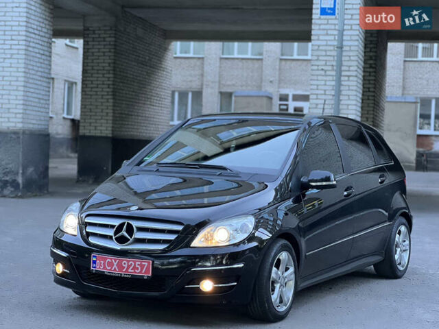 Чорний Мерседес Б-клас, об'ємом двигуна 2 л та пробігом 238 тис. км за 7950 $, фото 4 на Automoto.ua