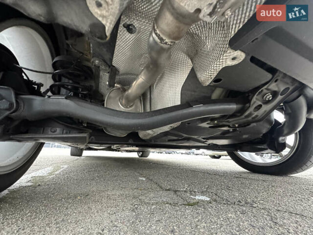 Чорний Мерседес Б-клас, об'ємом двигуна 1.7 л та пробігом 41 тис. км за 8800 $, фото 25 на Automoto.ua