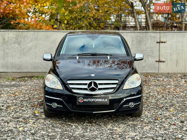 Мерседес Б-класс 2010 в Киеве на Automoto.ua Черный Мерседес Б-класс, объемом двигателя 1.7 л и пробегом 85 тыс. км за 9190 $, фото 3 на Automoto.ua