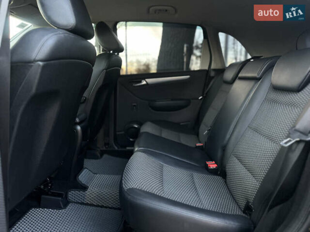 Черный Мерседес Б-класс, объемом двигателя 1.5 л и пробегом 222 тыс. км за 8200 $, фото 36 на Automoto.ua