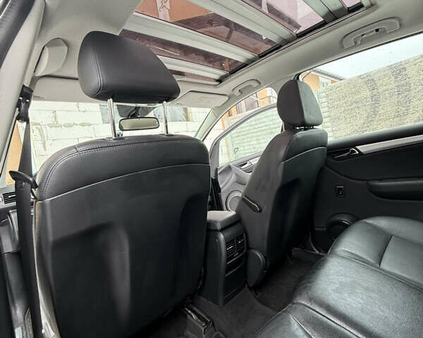 Чорний Мерседес Б-клас, об'ємом двигуна 2.04 л та пробігом 174 тис. км за 12500 $, фото 13 на Automoto.ua