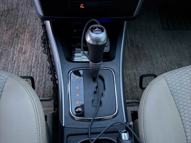 Черный Мерседес Б-класс, объемом двигателя 1.7 л и пробегом 65 тыс. км за 10000 $, фото 12 на Automoto.ua