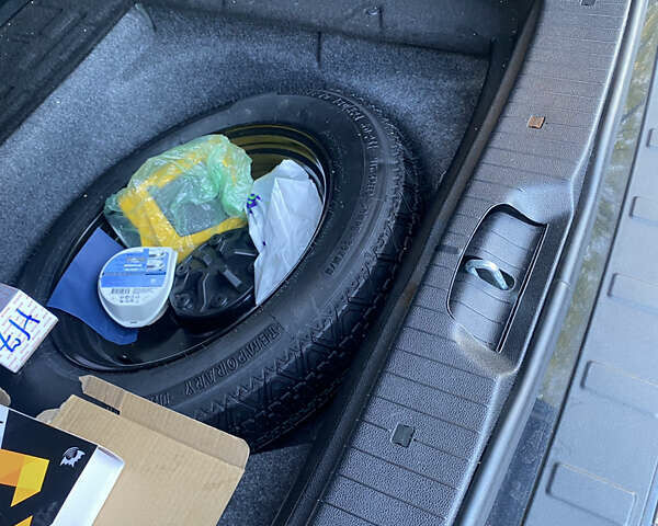 Черный Мерседес Б-класс, объемом двигателя 1.7 л и пробегом 84 тыс. км за 8200 $, фото 28 на Automoto.ua