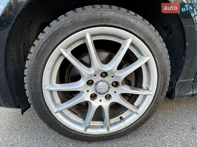 Чорний Мерседес Б-клас, об'ємом двигуна 1.99 л та пробігом 224 тис. км за 8750 $, фото 9 на Automoto.ua