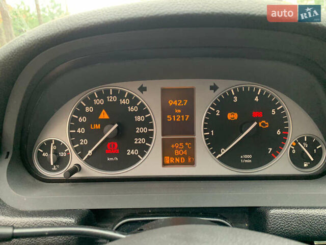 Чорний Мерседес Б-клас, об'ємом двигуна 2 л та пробігом 51 тис. км за 9100 $, фото 18 на Automoto.ua