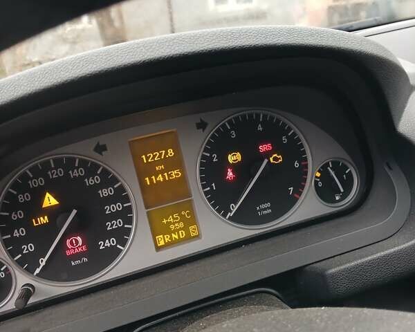 Черный Мерседес Б-класс, объемом двигателя 1.7 л и пробегом 114 тыс. км за 8900 $, фото 1 на Automoto.ua