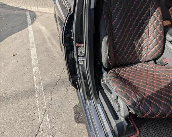 Чорний Мерседес Б-клас, об'ємом двигуна 1.7 л та пробігом 156 тис. км за 7000 $, фото 19 на Automoto.ua