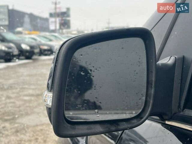 Чорний Мерседес Б-клас, об'ємом двигуна 2 л та пробігом 214 тис. км за 7640 $, фото 13 на Automoto.ua