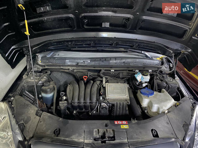 Черный Мерседес Б-класс, объемом двигателя 1.7 л и пробегом 84 тыс. км за 8200 $, фото 27 на Automoto.ua