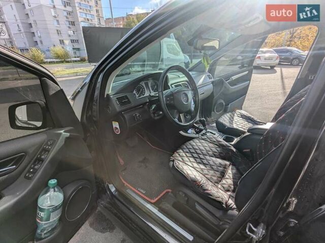 Чорний Мерседес Б-клас, об'ємом двигуна 1.7 л та пробігом 156 тис. км за 7000 $, фото 22 на Automoto.ua