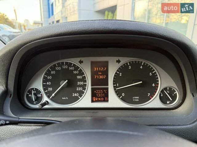 Чорний Мерседес Б-клас, об'ємом двигуна 1.7 л та пробігом 71 тис. км за 7800 $, фото 17 на Automoto.ua