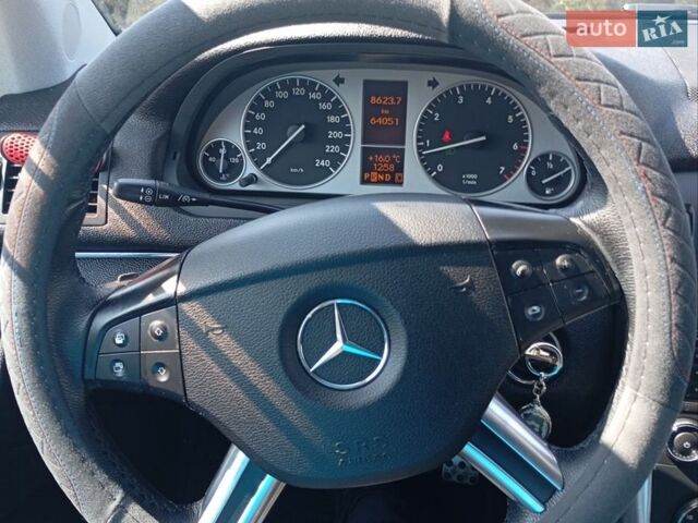 Черный Мерседес Б-класс, объемом двигателя 1.7 л и пробегом 64 тыс. км за 10800 $, фото 35 на Automoto.ua
