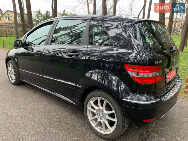 Чорний Мерседес Б-клас, об'ємом двигуна 2 л та пробігом 51 тис. км за 9100 $, фото 9 на Automoto.ua