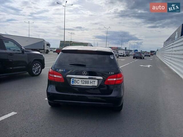 Черный Мерседес Б-класс, объемом двигателя 1.8 л и пробегом 236 тыс. км за 11300 $, фото 13 на Automoto.ua