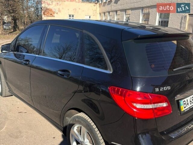 Черный Мерседес Б-класс, объемом двигателя 1.6 л и пробегом 85 тыс. км за 14500 $, фото 3 на Automoto.ua
