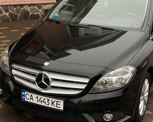 Чорний Мерседес Б-клас, об'ємом двигуна 1.8 л та пробігом 340 тис. км за 10800 $, фото 13 на Automoto.ua
