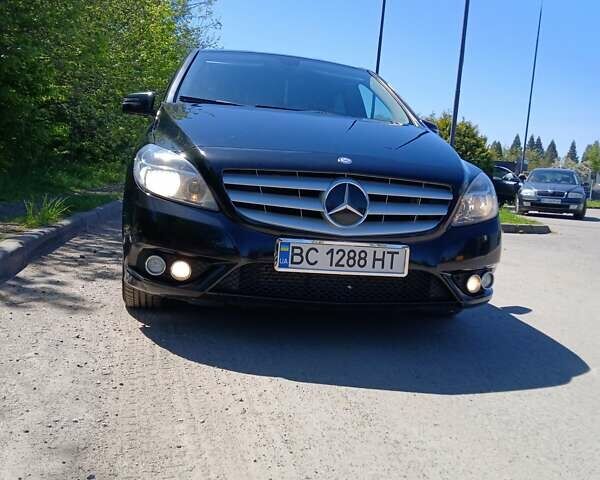 Чорний Мерседес Б-клас, об'ємом двигуна 1.8 л та пробігом 232 тис. км за 11550 $, фото 23 на Automoto.ua