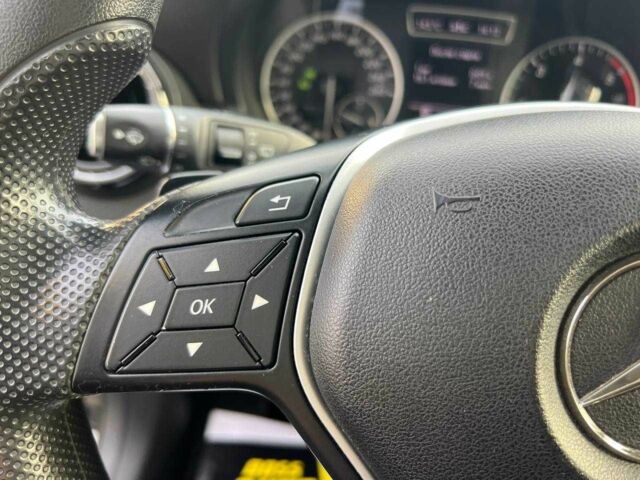 Черный Мерседес Б-класс, объемом двигателя 1.8 л и пробегом 206 тыс. км за 13900 $, фото 12 на Automoto.ua