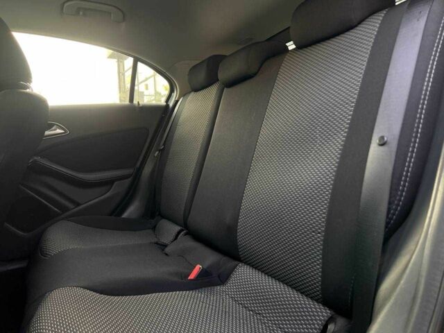 Черный Мерседес Б-класс, объемом двигателя 1.8 л и пробегом 206 тыс. км за 13900 $, фото 17 на Automoto.ua