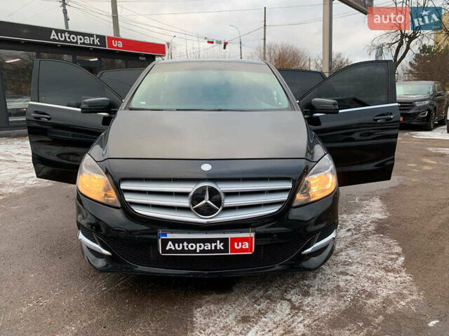 Чорний Мерседес Б-клас, об'ємом двигуна 2 л та пробігом 385 тис. км за 9790 $, фото 16 на Automoto.ua