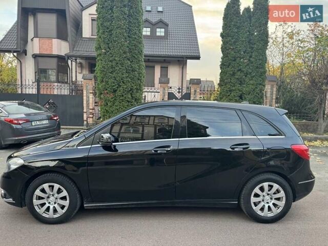 Чорний Мерседес Б-клас, об'ємом двигуна 1.5 л та пробігом 230 тис. км за 9500 $, фото 5 на Automoto.ua
